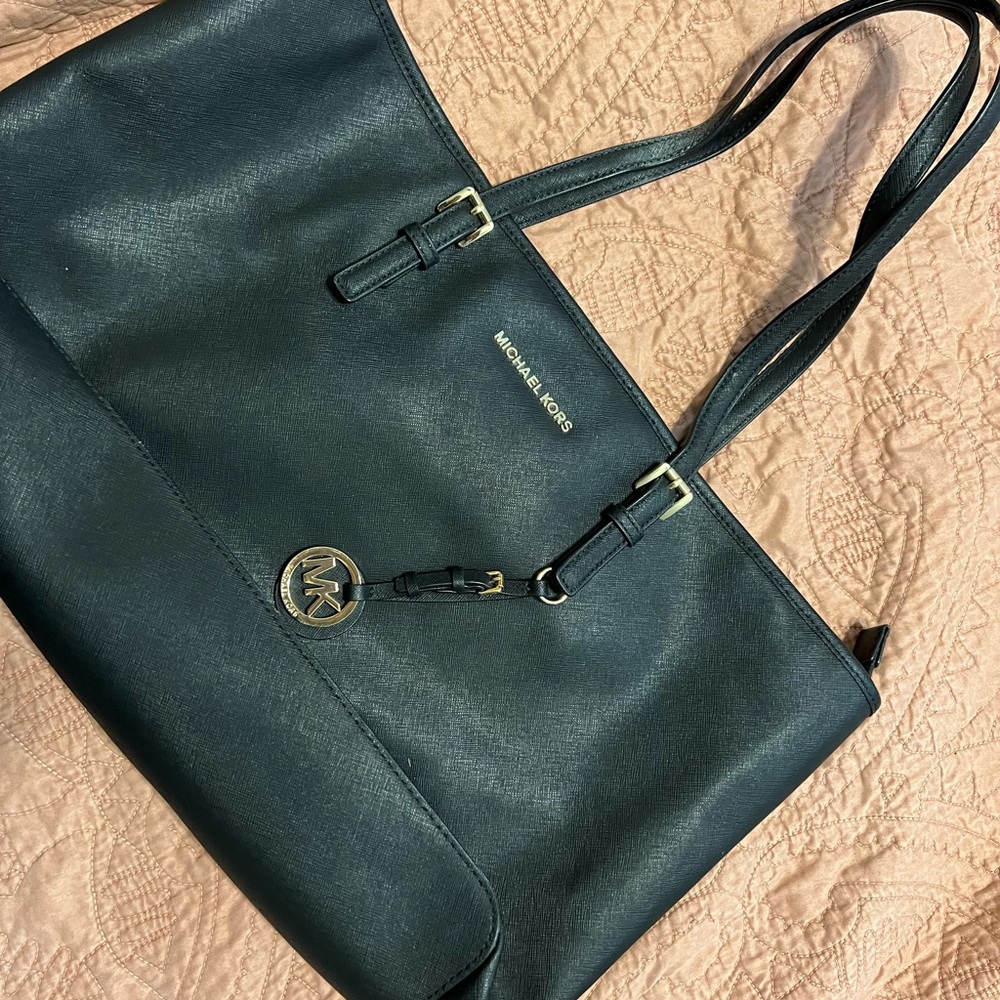 LARGE black michael kors - MK tote